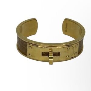 Hermes Cadenas Crocodile Cuff Bracelet size small EUC with COA